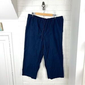 L.L.Bean Navy Classic Fit Cropped Cotton Pants Size XL